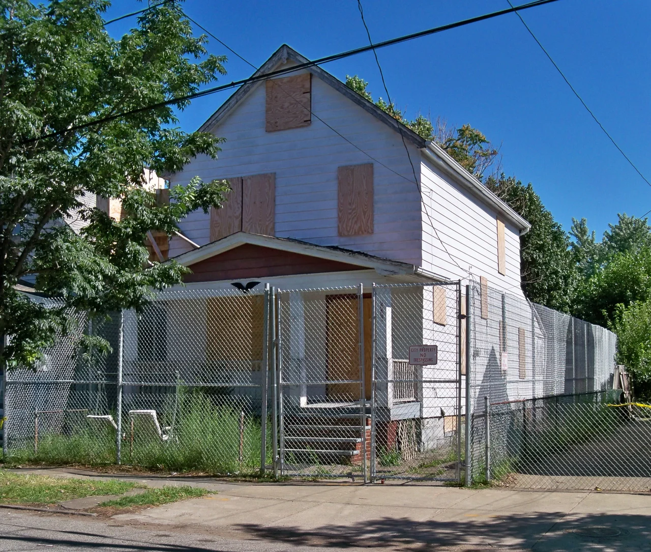 Ariel Castro's home at 2207 Seymour Avenue in Cleveland Ohio.  Amanda Berry, Gine DeJesus, and Michelle Knight were held in this house.